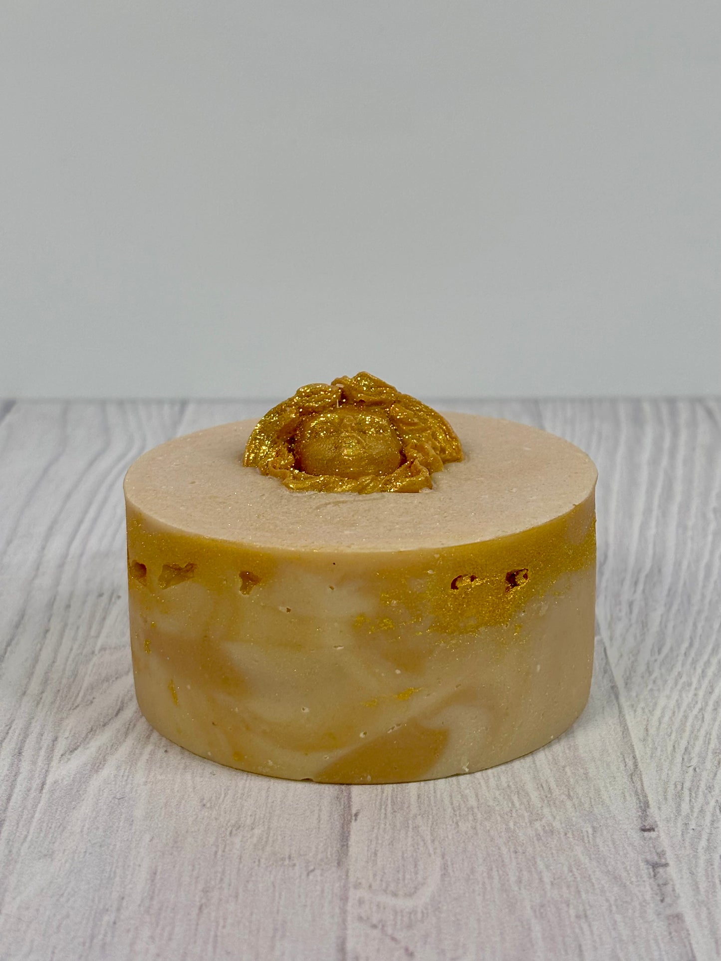 Luxury Medusa Goat Milk Soap | Narcissist Scent | 5 oz Round Bar