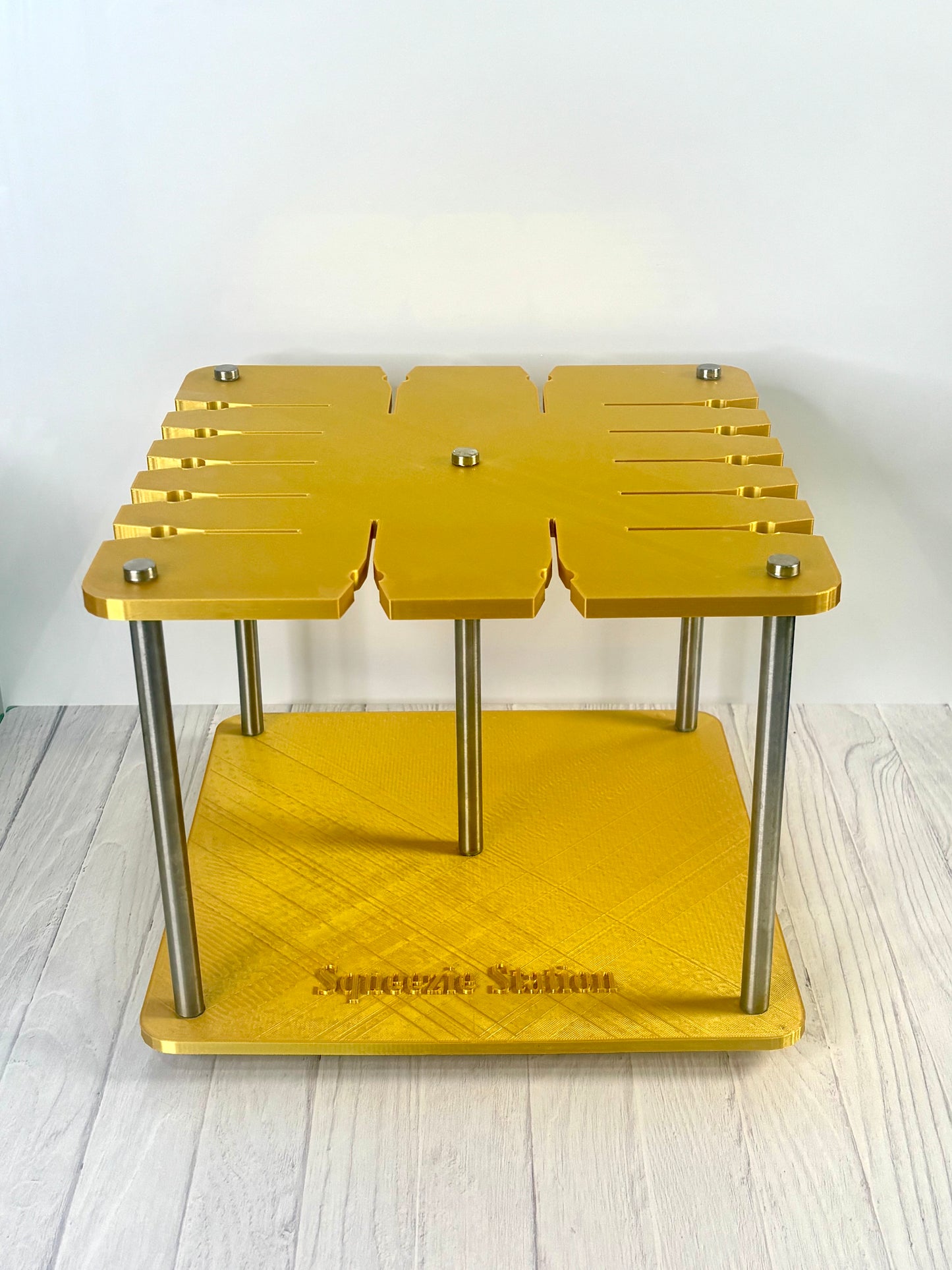 Squeeze Wax Melt Filling Station 14-Slot for Efficient Production